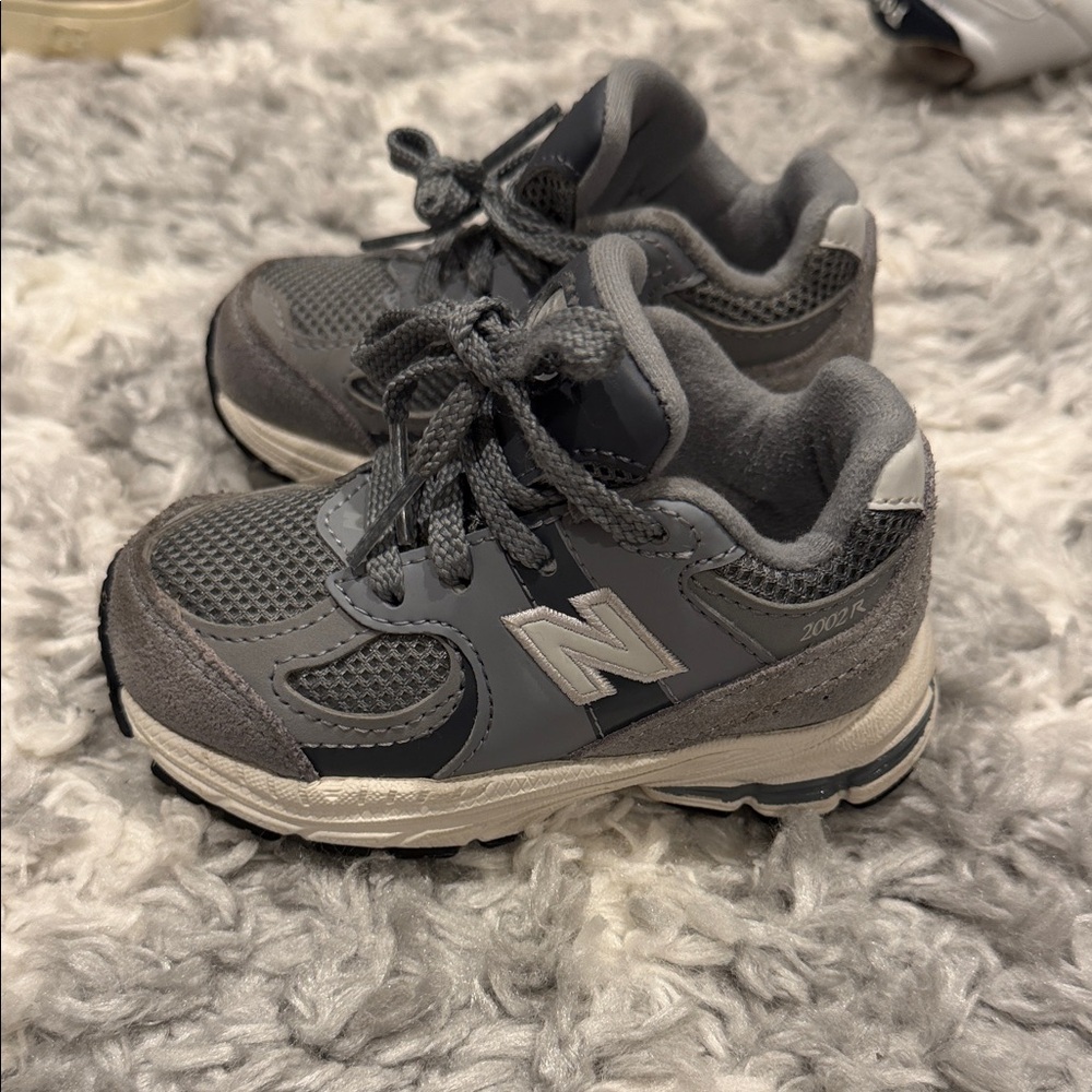 New Balance Kids' 2002R Gray and White Sneakers